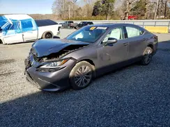 58ABZ1B13KU028532 2019 LEXUS ES