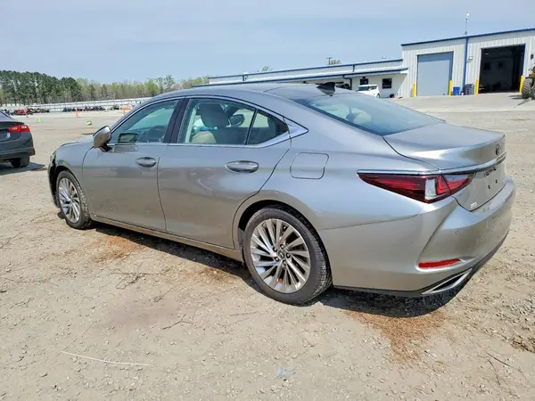 58ABZ1B13KU030037 2019 LEXUS ES - Image 2