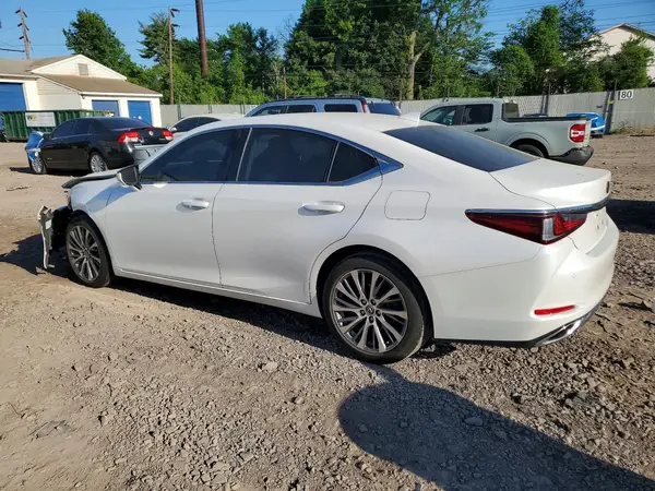 58ABZ1B13KU033729 2019 LEXUS ES - Image 2