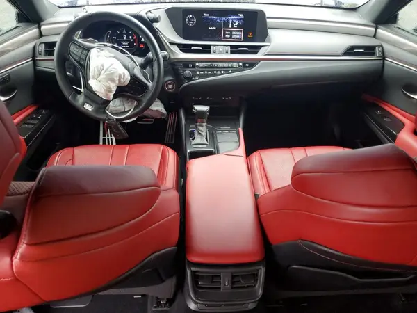 58ABZ1B13KU043001 2019 LEXUS ES - Image 8