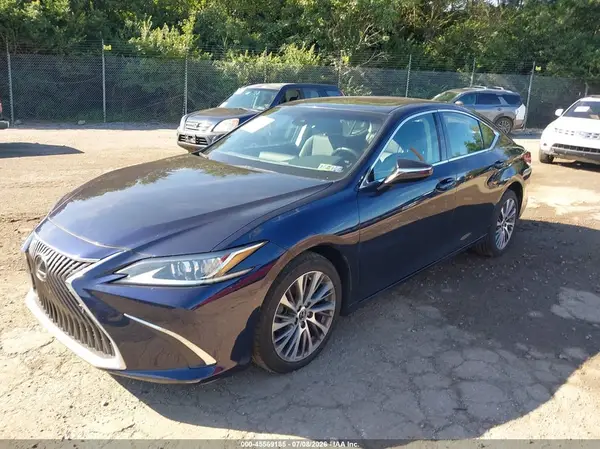 58ABZ1B13KU044469 2019 LEXUS ES - Image 2