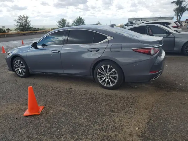 58ABZ1B13KU047839 2019 LEXUS ES - Image 2
