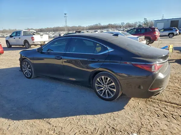 58ABZ1B14KU002621 2019 LEXUS ES - Image 2