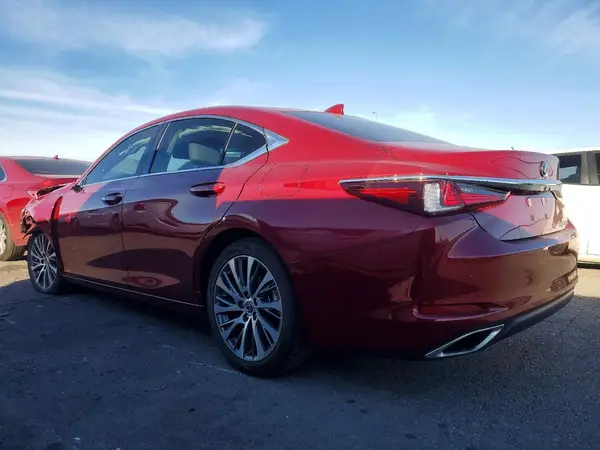 58ABZ1B14KU004837 2019 LEXUS ES - Image 2