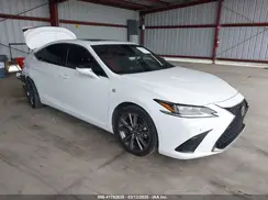58ABZ1B14KU006880 2019 LEXUS ES