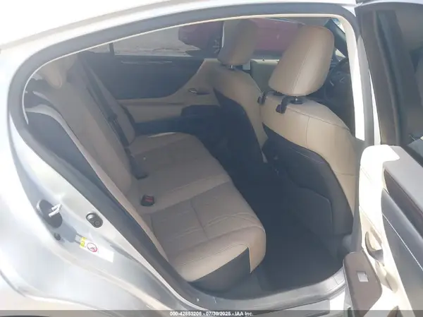 58ABZ1B14KU007351 2019 LEXUS ES - Image 8