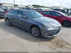 58ABZ1B14KU010329 2019 LEXUS ES