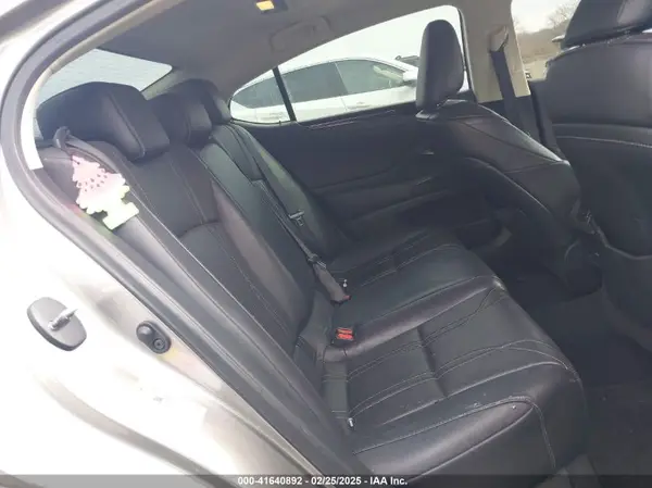 58ABZ1B14KU012064 2019 LEXUS ES - Image 8