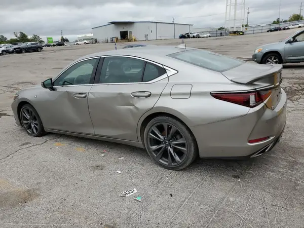 58ABZ1B14KU014946 2019 LEXUS ES - Image 2