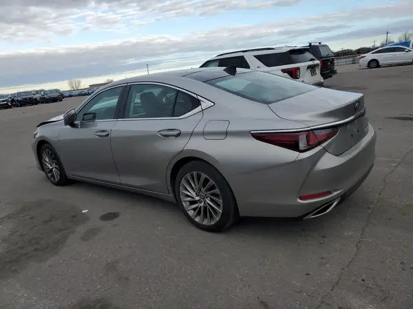 58ABZ1B14KU019158 2019 LEXUS ES - Image 2
