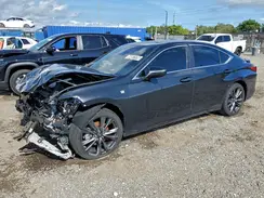 58ABZ1B14KU019774 2019 LEXUS ES