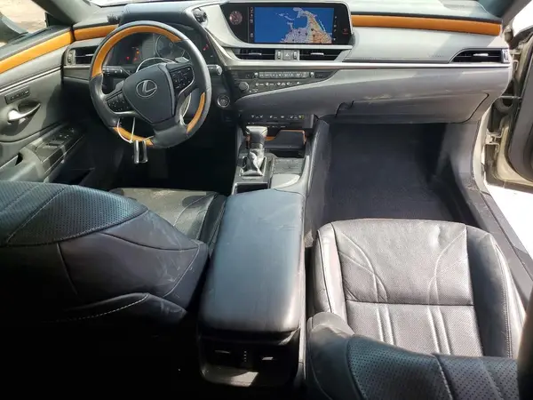 58ABZ1B14KU020889 2019 LEXUS ES - Image 8
