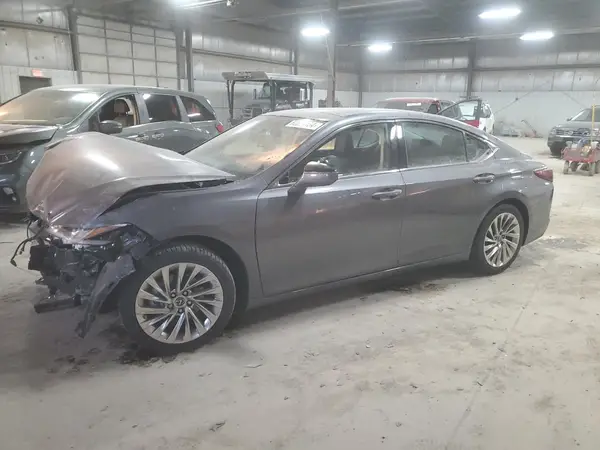 58ABZ1B14KU022335 2019 LEXUS ES - Image 1