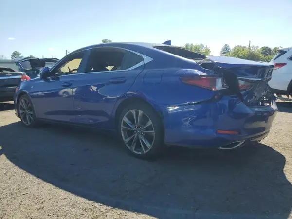 58ABZ1B14KU022741 2019 LEXUS ES - Image 2