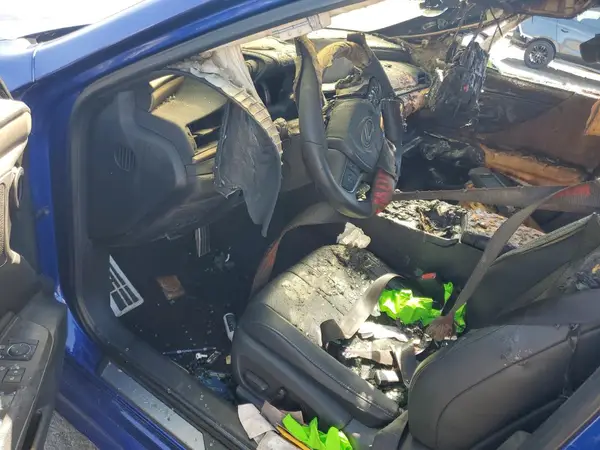 58ABZ1B14KU022741 2019 LEXUS ES - Image 8