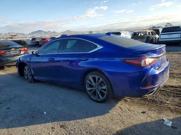 58ABZ1B14KU023548 2019 LEXUS ES - Image 2