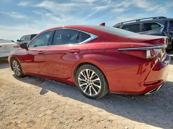 58ABZ1B14KU034923 2019 LEXUS ES - Image 2