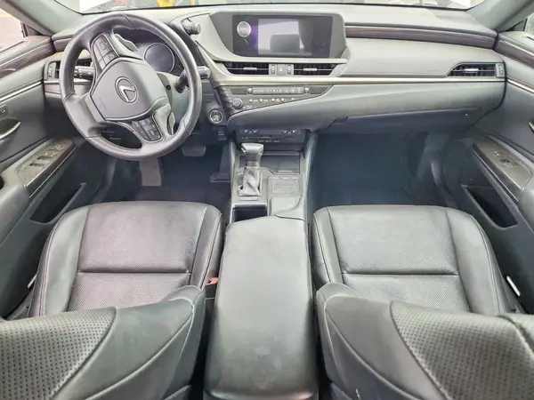 58ABZ1B14KU034968 2019 LEXUS ES - Image 8