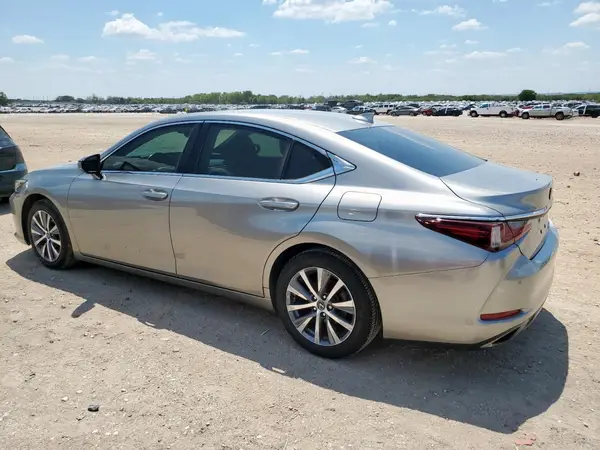 58ABZ1B14KU037093 2019 LEXUS ES - Image 2