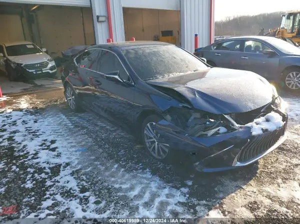 58ABZ1B14KU037207 2019 LEXUS ES - Image 1