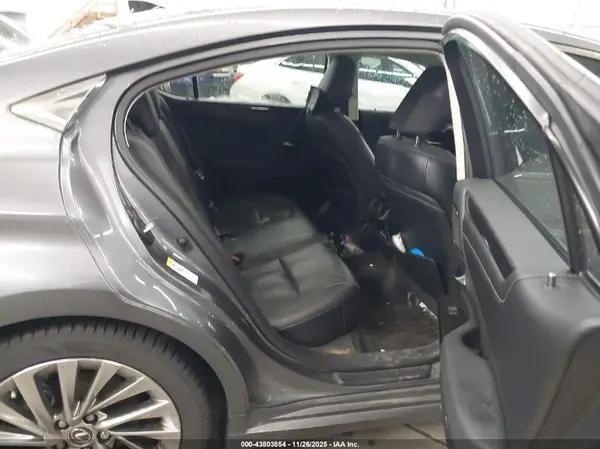 58ABZ1B14KU038602 2019 LEXUS ES - Image 8