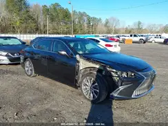 58ABZ1B14KU038650 2019 LEXUS ES