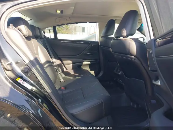58ABZ1B15KU001655 2019 LEXUS ES - Image 8