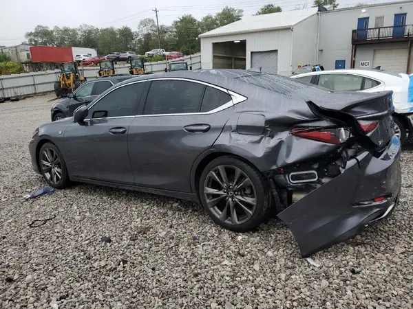 58ABZ1B15KU012672 2019 LEXUS ES - Image 2