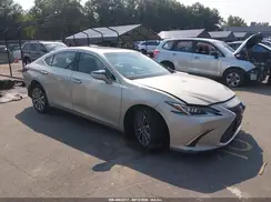 58ABZ1B15KU014048 2019 LEXUS ES