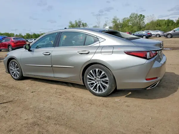 58ABZ1B15KU014941 2019 LEXUS ES - Image 2