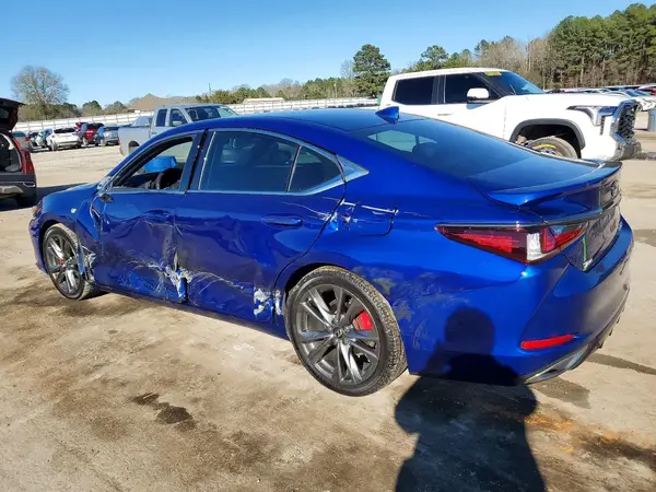 58ABZ1B15KU026572 2019 LEXUS ES - Image 2