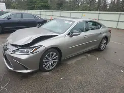 58ABZ1B15KU032114 2019 LEXUS ES