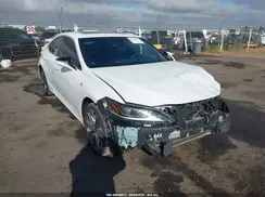 58ABZ1B15KU032825 2019 LEXUS ES