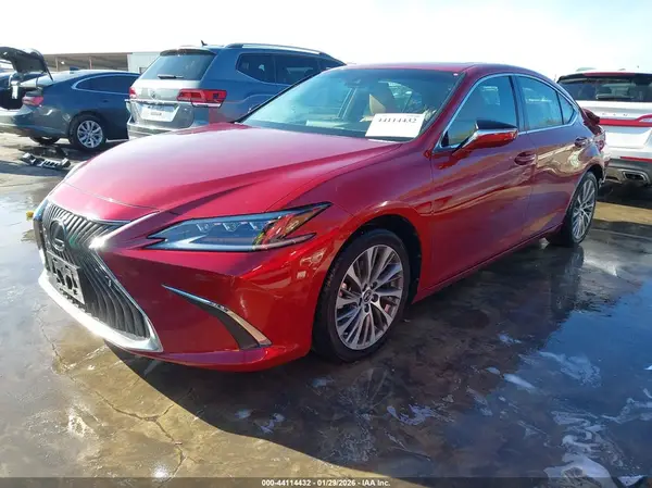 58ABZ1B15KU037426 2019 LEXUS ES - Image 2