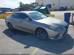 58ABZ1B15KU042397 2019 LEXUS ES