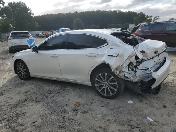 58ABZ1B15KU042870 2019 LEXUS ES - Image 2