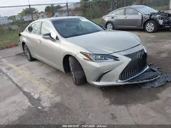 58ABZ1B15KU043727 2019 LEXUS ES
