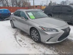 58ABZ1B15KU045574 2019 LEXUS ES