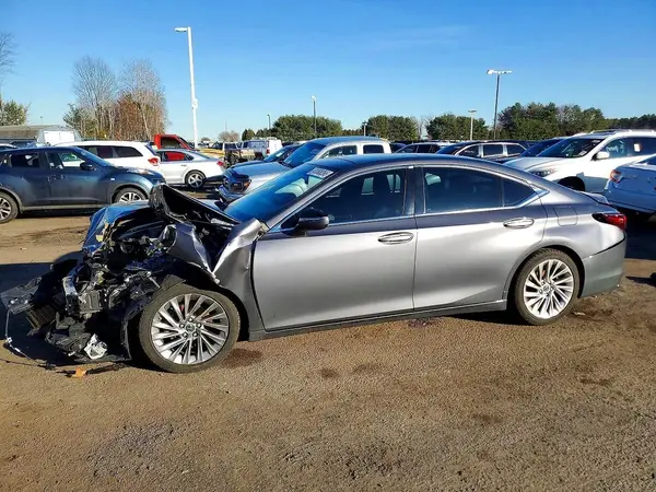 58ABZ1B15KU047843 2019 LEXUS ES - Image 1