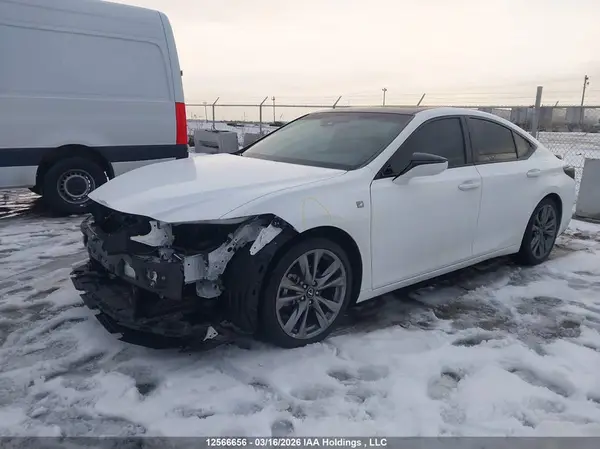 58ABZ1B15LU074638 2020 LEXUS ES - Image 2