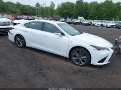 58ABZ1B16KU002121 2019 LEXUS ES