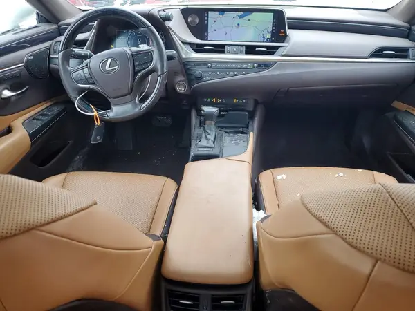 58ABZ1B16KU006041 2019 LEXUS ES - Image 8