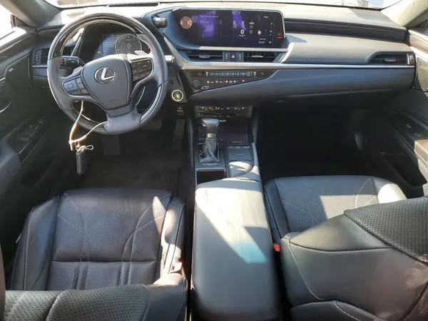 58ABZ1B16KU007609 2019 LEXUS ES - Image 8