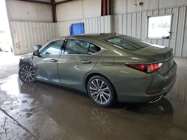 58ABZ1B16KU008937 2019 LEXUS ES - Image 2