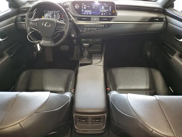 58ABZ1B16KU008937 2019 LEXUS ES - Image 8