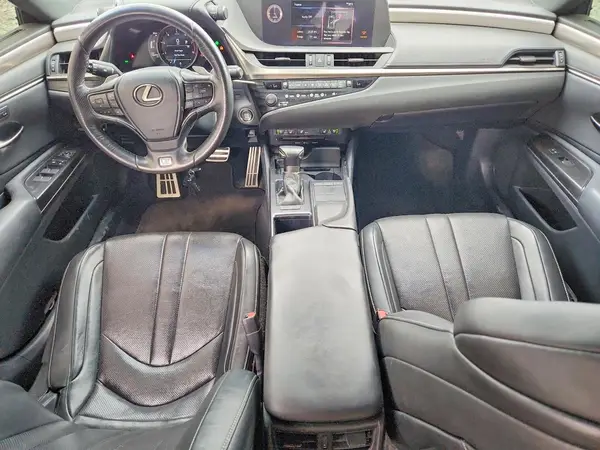 58ABZ1B16KU009327 2019 LEXUS ES - Image 8