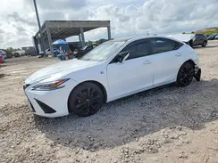 58ABZ1B16KU009697 2019 LEXUS ES