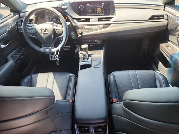 58ABZ1B16KU012194 2019 LEXUS ES - Image 8