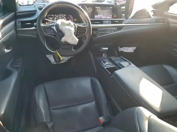 58ABZ1B16KU012762 2019 LEXUS ES - Image 8