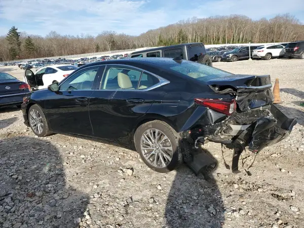 58ABZ1B16KU019310 2019 LEXUS ES - Image 2